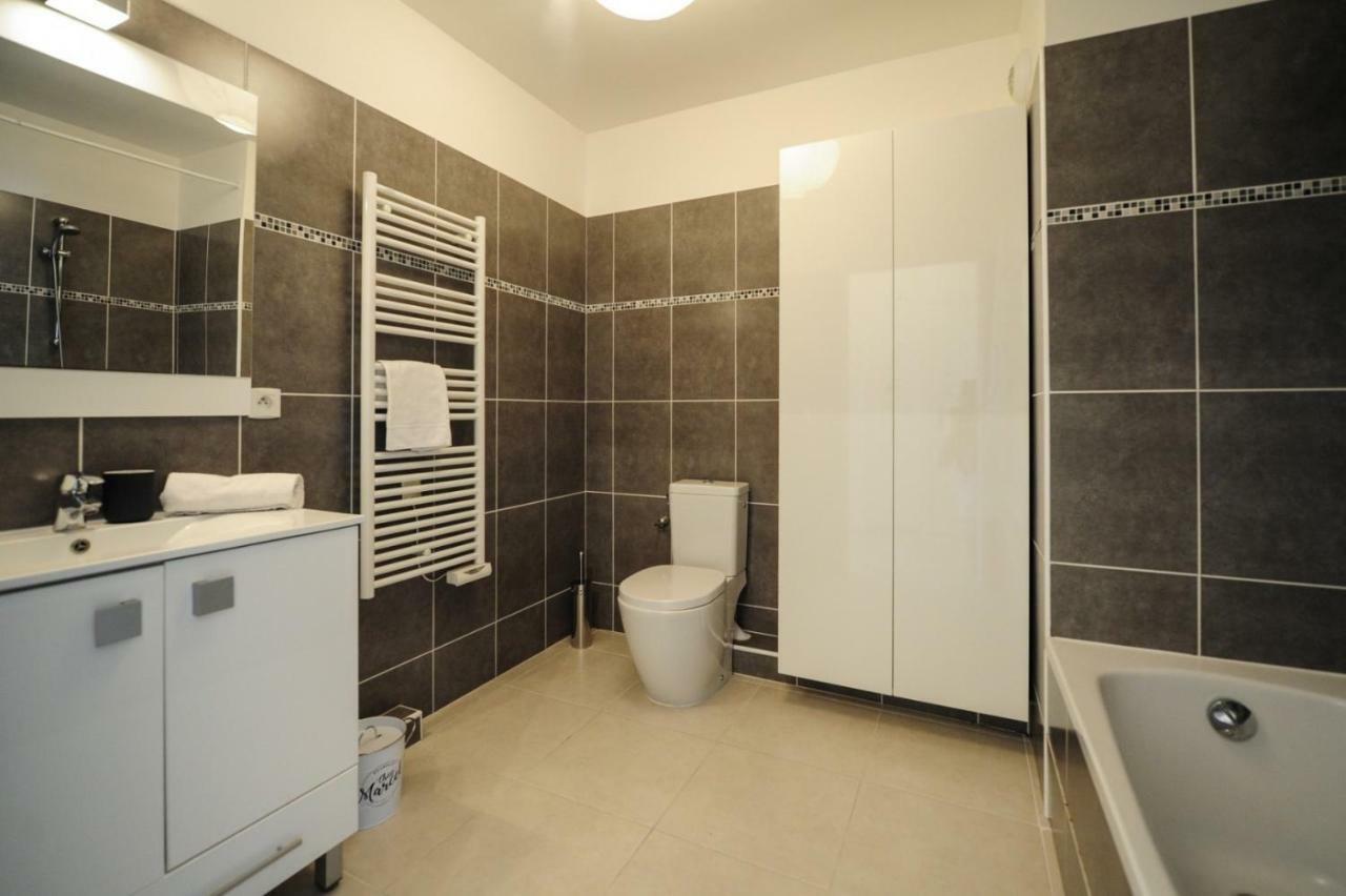 ניס Mini Suite Othello - Five Stars Holiday House מראה חיצוני תמונה